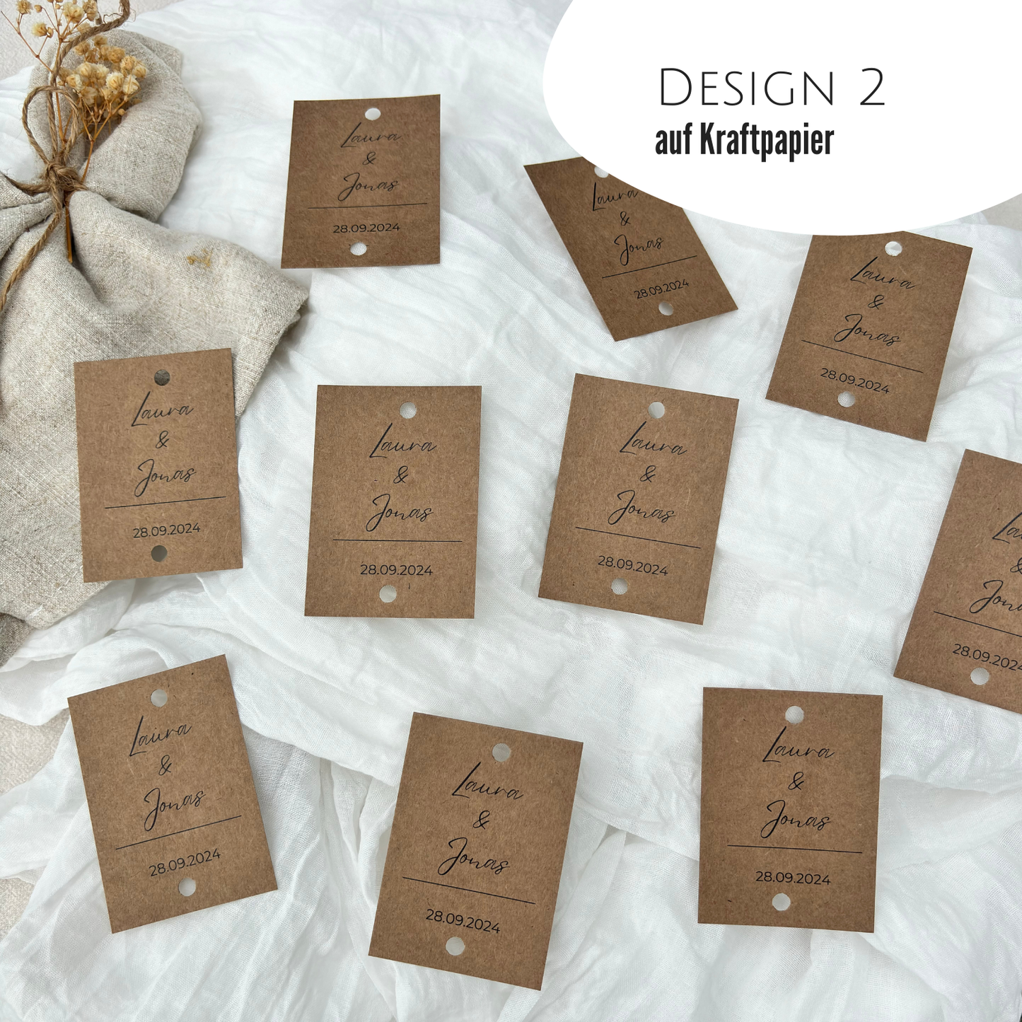 Kraftpapier Deko mit Namen und Datum der Hochzeit