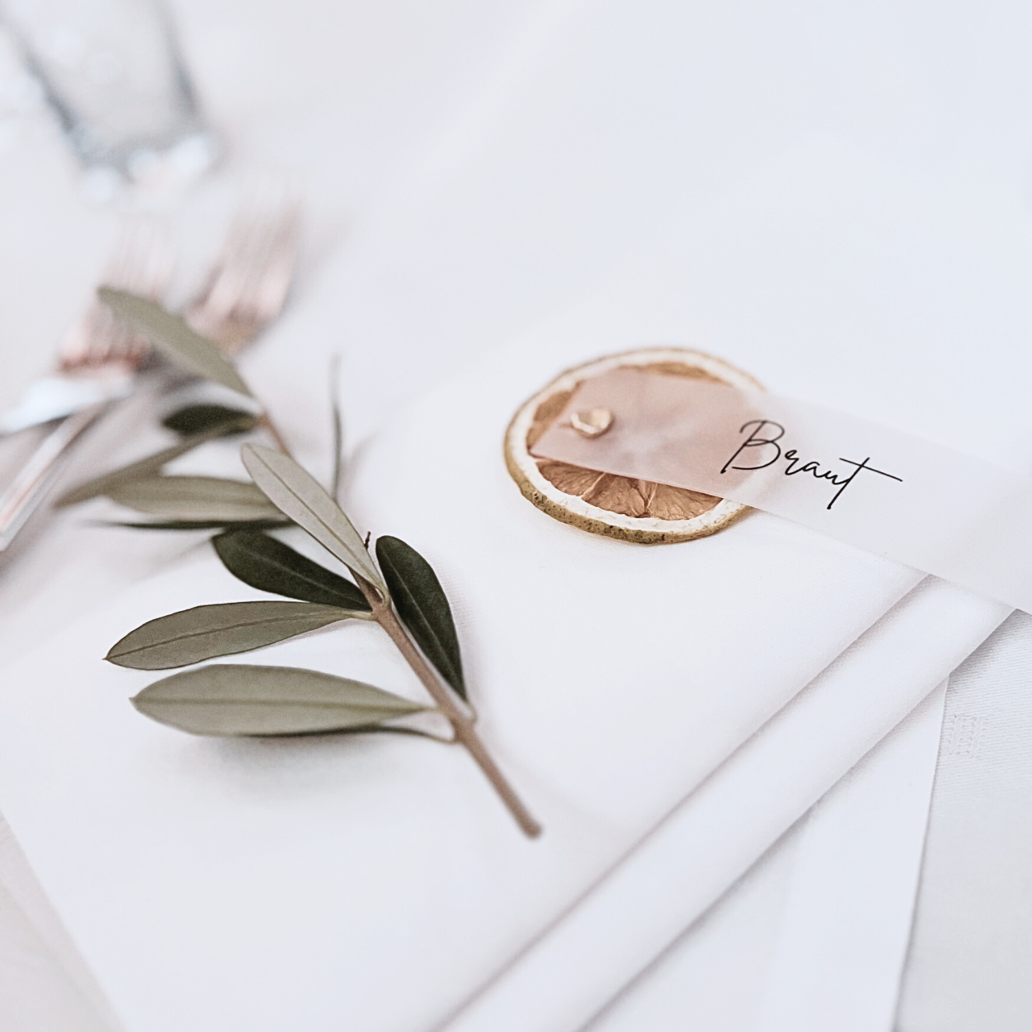 Personalisierte Namenskarten & Platzkarten für die Hochzeit
